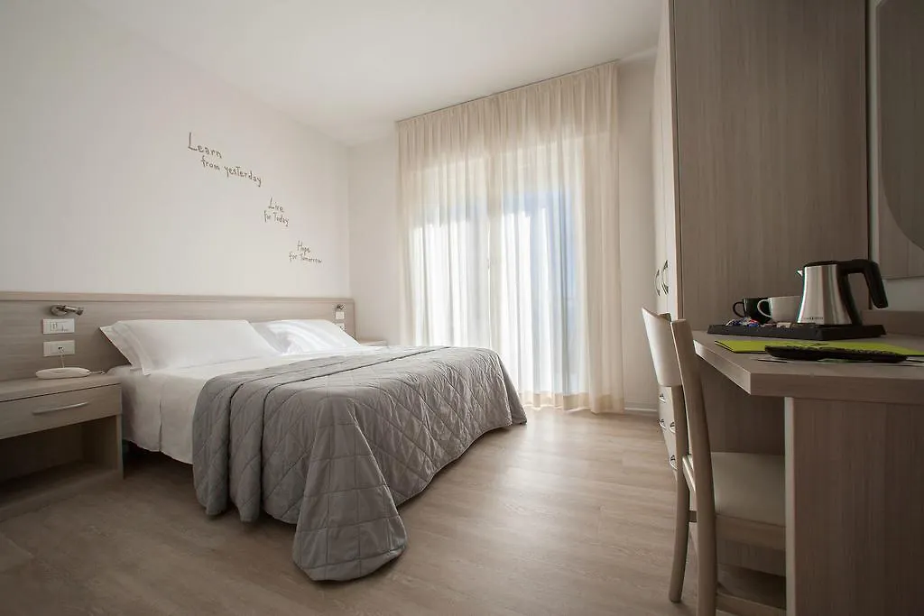 Hotel Anny Lido di Jesolo 3*,